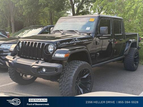 Black Clearcoat 2021 Jeep Gladiator Willys 4x4