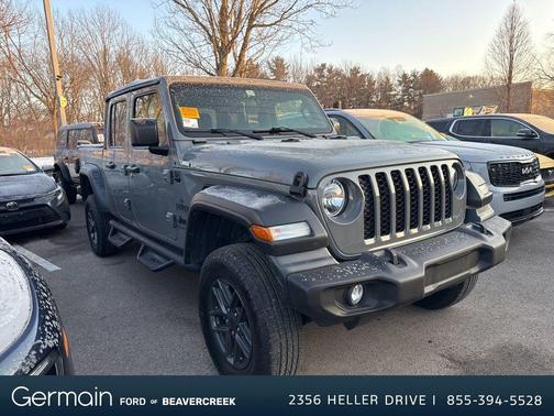2020 Jeep Gladiator Sport S