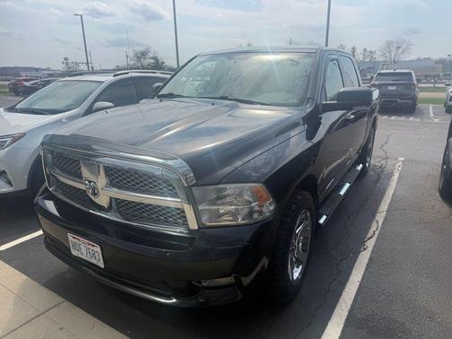 Brilliant Black Crystal PC/Light Graystone PC 2009 Dodge Ram 1500 TRX