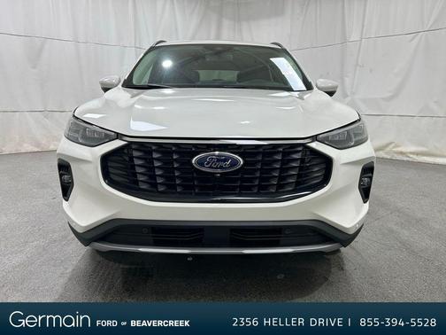 2025 Ford Escape Platinum