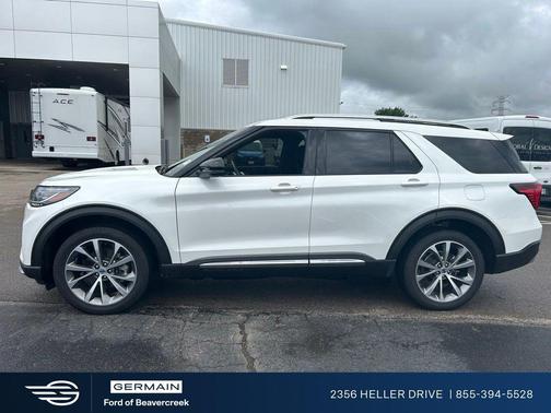 White Metallic 2025 Ford Explorer Platinum