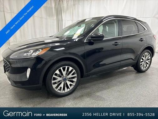 2022 Ford Escape Titanium
