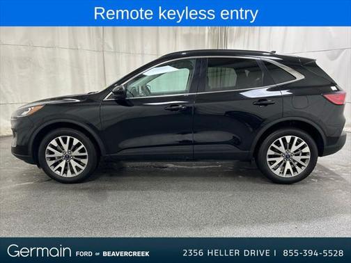 2022 Ford Escape Titanium