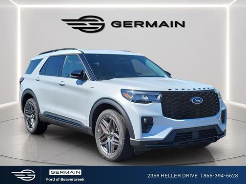 Space White Metallic 2026 Ford Explorer ST-Line