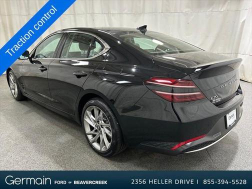 2022 Genesis G70 2.0T RWD