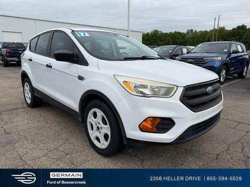 Oxford White 2017 Ford Escape S