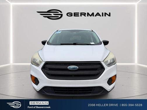 Oxford White 2017 Ford Escape S