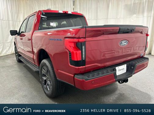2025 Ford F-150 Lightning Flash