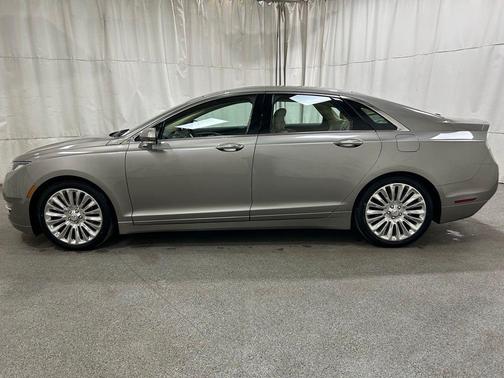 2015 Lincoln MKZ Base
