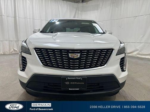 2022 Cadillac XT4 Luxury