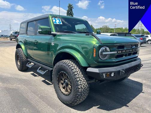 Eruption Green Metallic 2023 Ford Bronco Outer Banks