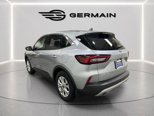 Iconic Silver Metallic 2024 Ford Escape Active