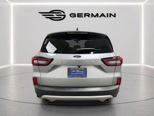 Iconic Silver Metallic 2024 Ford Escape Active