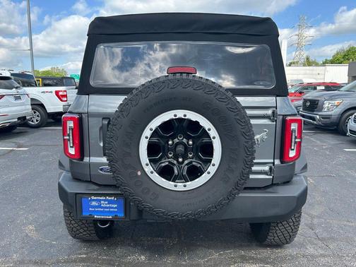 Carbonized Gray Metallic 2024 Ford Bronco Big Bend
