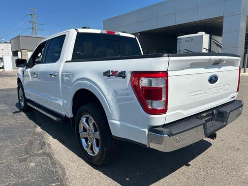 Star White Metallic Tri-Coat 2023 Ford F-150 Lariat