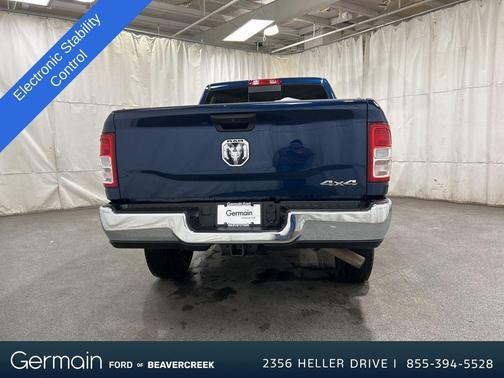 2024 RAM 2500 Tradesman Crew Cab 4x4 6'4' Box
