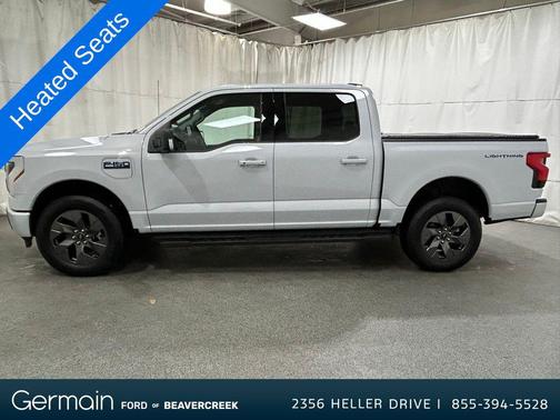 2025 Ford F-150 Lightning Flash