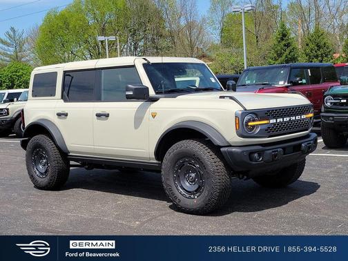 Desert Sand 2025 Ford Bronco Badlands