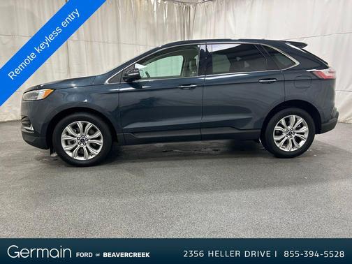 2022 Ford Edge Titanium