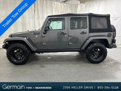 2016 Jeep Wrangler Unlimited Sahara