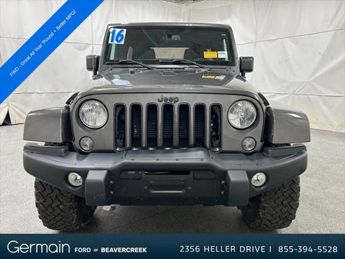 2016 Jeep Wrangler Unlimited Sahara