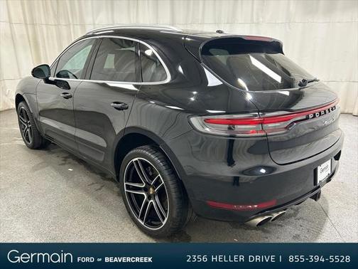 2021 Porsche Macan Base