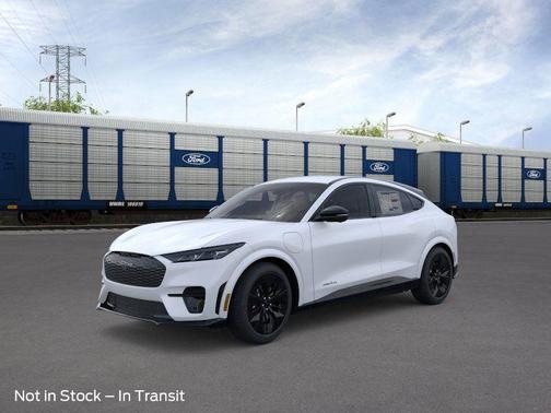 Star White Metallic Tri-Coat 2026 Ford Mustang Mach-E GT