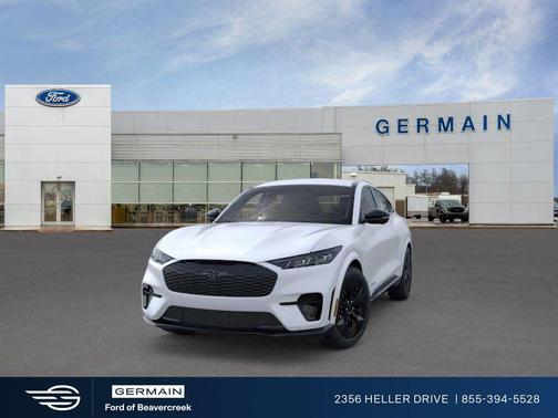 Star White Metallic Tri-Coat 2026 Ford Mustang Mach-E GT