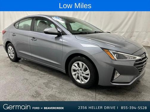 2019 Hyundai ELANTRA SE