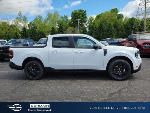 Oxford White 2026 Ford Maverick Lariat