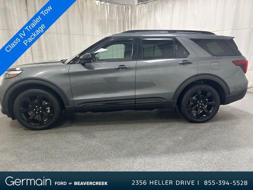 2023 Ford Explorer ST-Line