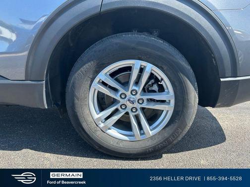 Carbonized Gray Metallic 2022 Ford Explorer XLT