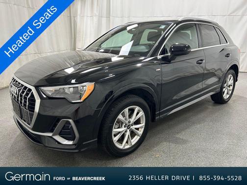 2022 Audi Q3 45 S line Premium