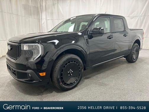 2025 Ford Maverick Lobo Standard