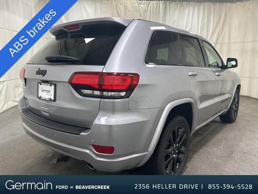 2021 Jeep Grand Cherokee Laredo