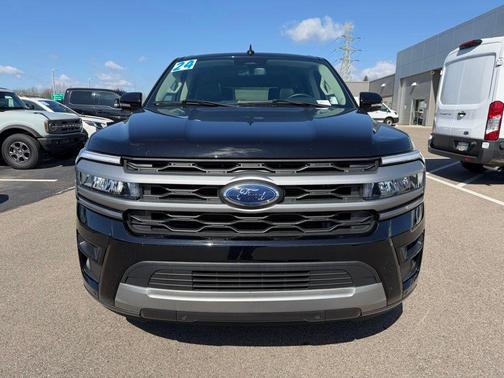 Agate Black Metallic 2024 Ford Expedition XLT