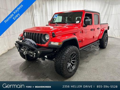 2024 Jeep Gladiator Sport S