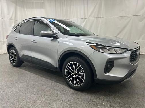 2024 Ford Escape PHEV SE