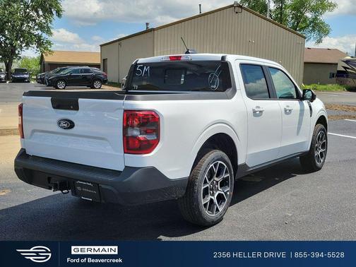 Oxford White 2026 Ford Maverick Lariat