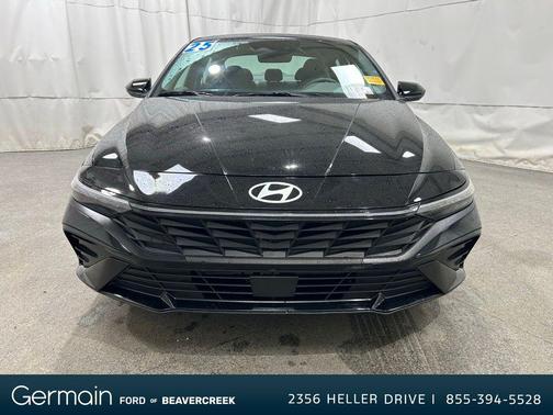 2025 Hyundai ELANTRA SEL