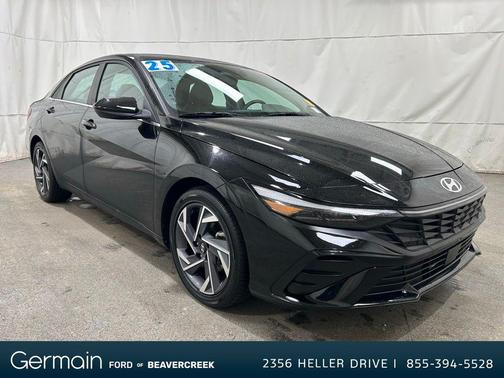 2025 Hyundai ELANTRA SEL