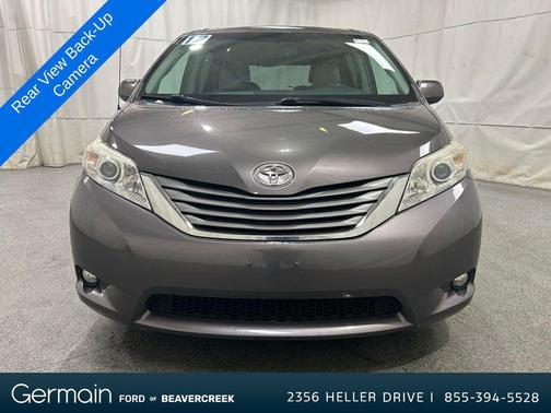 2012 Toyota Sienna XLE