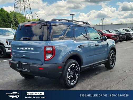 Azure Gray Metallic Tri-Coat 2026 Ford Bronco Sport Outer Banks