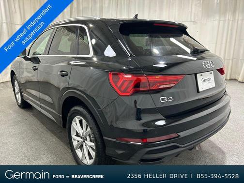 2025 Audi Q3 Premium 45 TFSI S line quattro Tiptronic