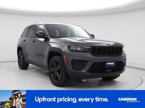 2022 Jeep Grand Cherokee Altitude