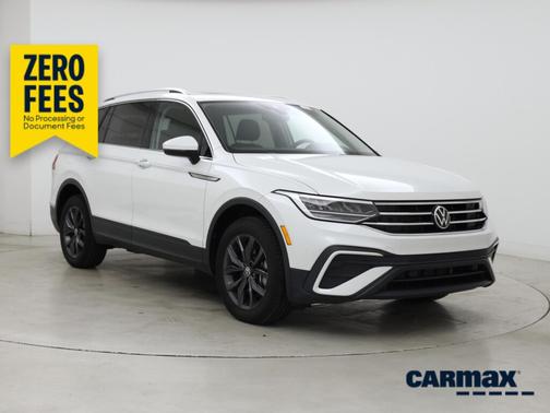 White 2023 Volkswagen Tiguan SE