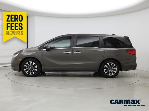 Brown 2022 Honda Odyssey EX-L