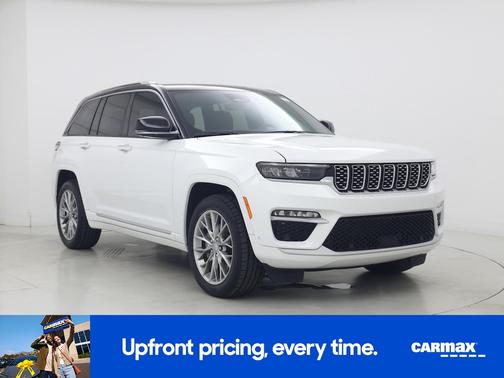 2022 Jeep Grand Cherokee Summit