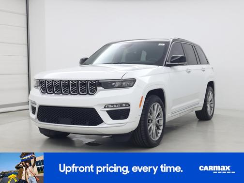 2022 Jeep Grand Cherokee Summit