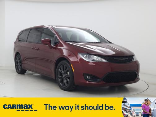 2019 Chrysler Pacifica Touring Plus